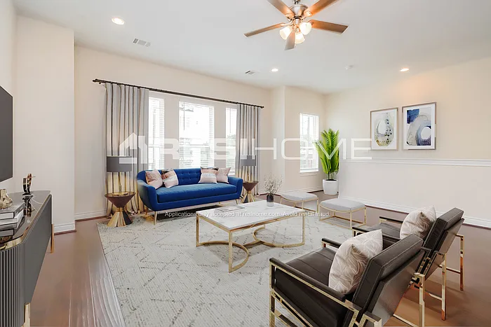2326 Saint Emanuel St — Photo 5
