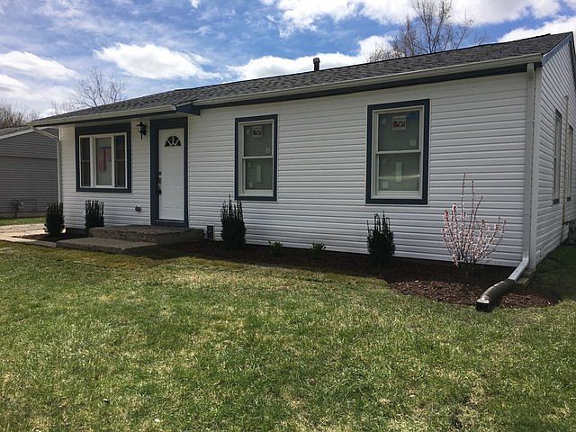 1st image of 409 Singapore Ln