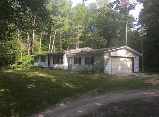 12576 Sparr Rd, Johannesburg, MI 49751