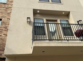 1007 Roberts St, Houston, TX 77003