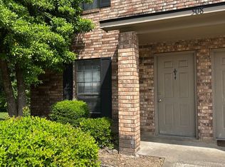 N Inglewood, Russellville, AR 72801