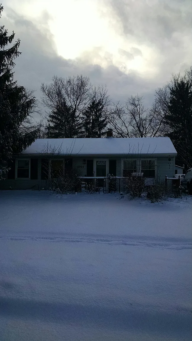 4701 Annhurst Rd photo 1
