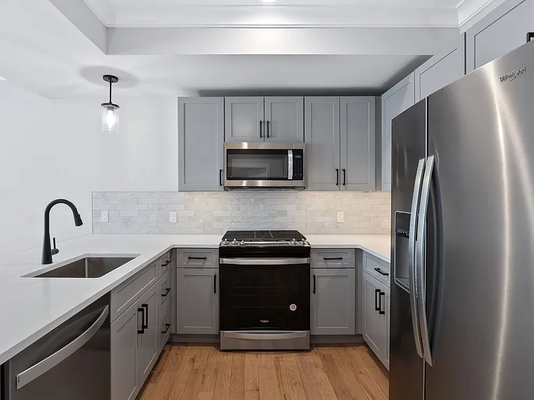 Modern kitchen