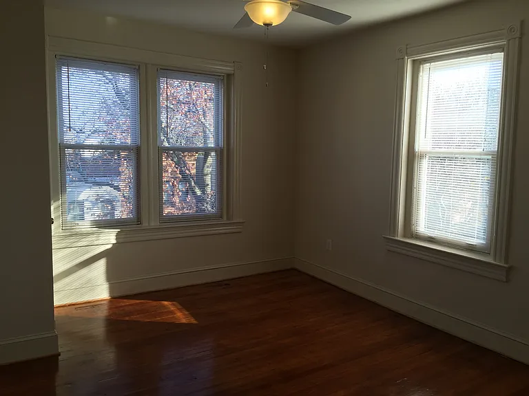 11 8th St SE #21 — Photo 4
