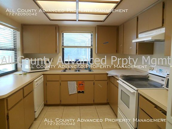 3rd image of 385 Westford Cir