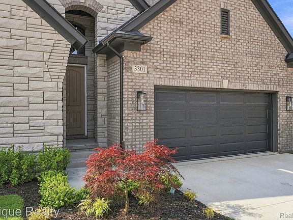 2nd image of 3301 Cornerstone Dr #73