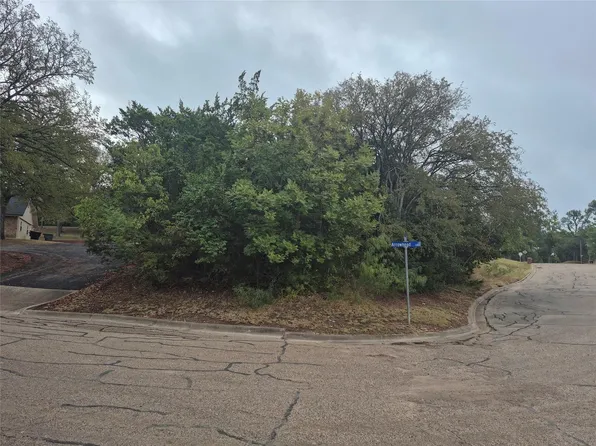 4614 Arrowhead Dr, Temple, TX 76502