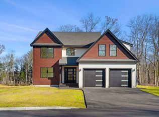 3 Lucy Way, Haverhill, MA 01832