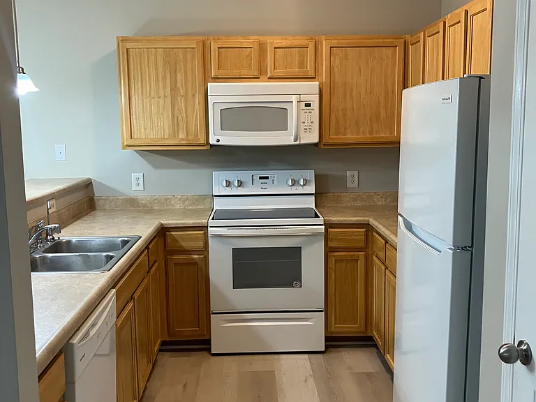 10376 Bronze Dr — Photo 31
