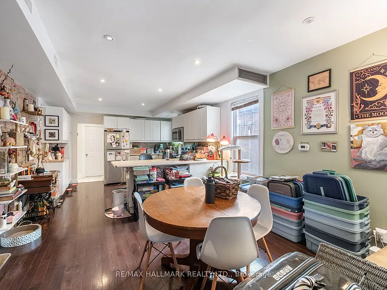 269 Danforth Ave #3 — Photo 13