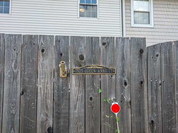 5th image of 7525 Queen Ann Ct