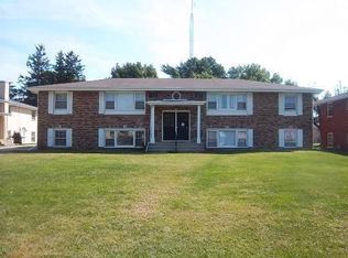 220 S Cannon Ave, Kankakee, IL 60901