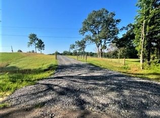 12239 Old Byhalia Rd, Byhalia, MS 38611