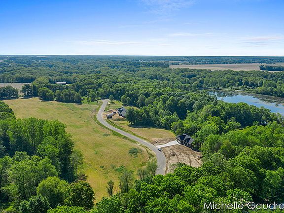 3rd image of Backwater Dr Parcel 2