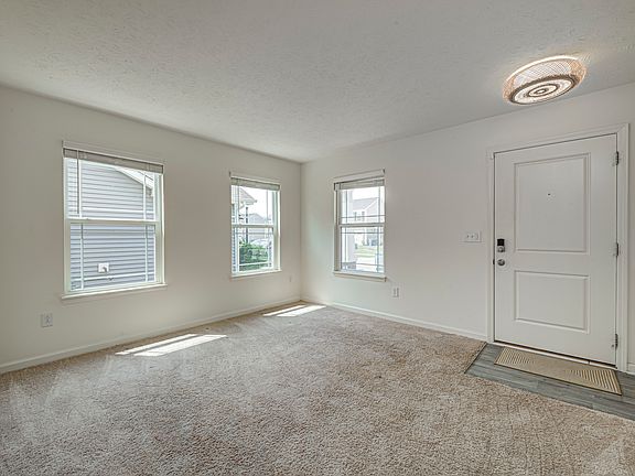 3rd image of 2839 Pointe Harbor Dr