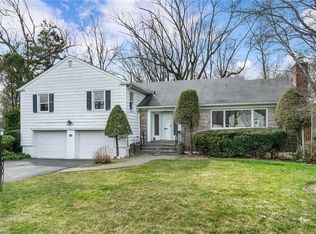 39 Aspen Rd, Scarsdale, NY 10583