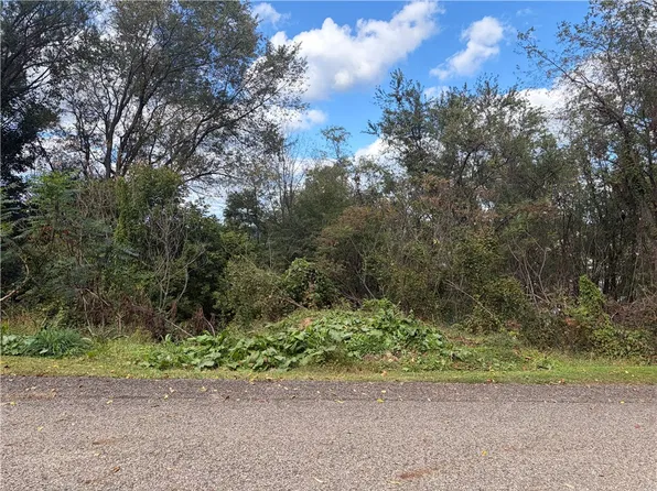 0 Wigwam Rd, Aliquippa, PA 15001