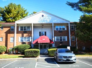 1120 New Haven Ave APT 148, Milford, CT 06460