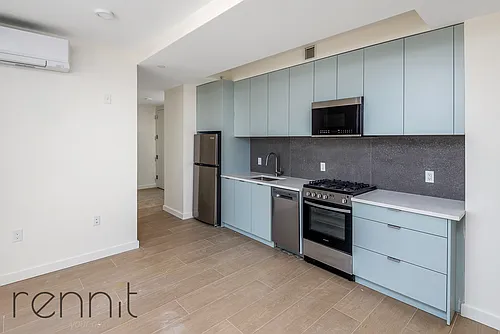 33 Little Nassau St Photo 1