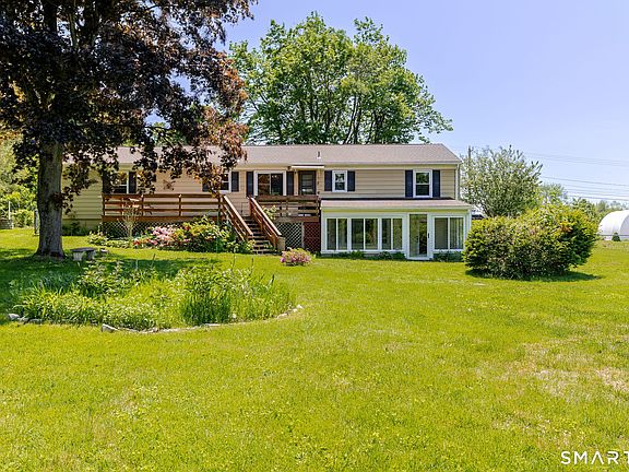 3rd image of 42 Silvermine Road
