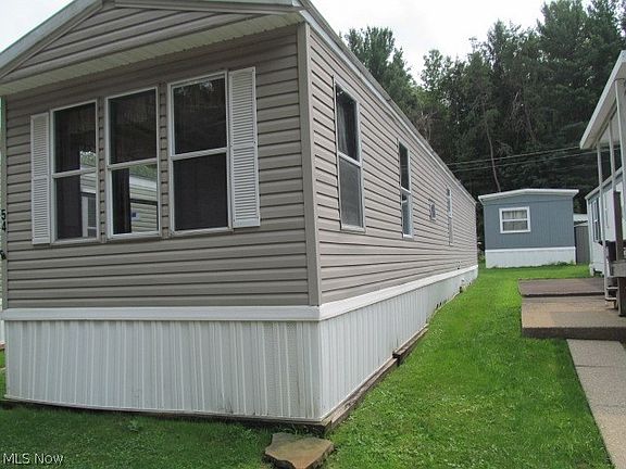 3rd image of 9735 Chillicothe Rd #54