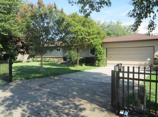 8144 Glenview Rd, Stockton, CA 95215