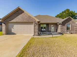 5401 Rope Trl, Jacksonville, AR 72076