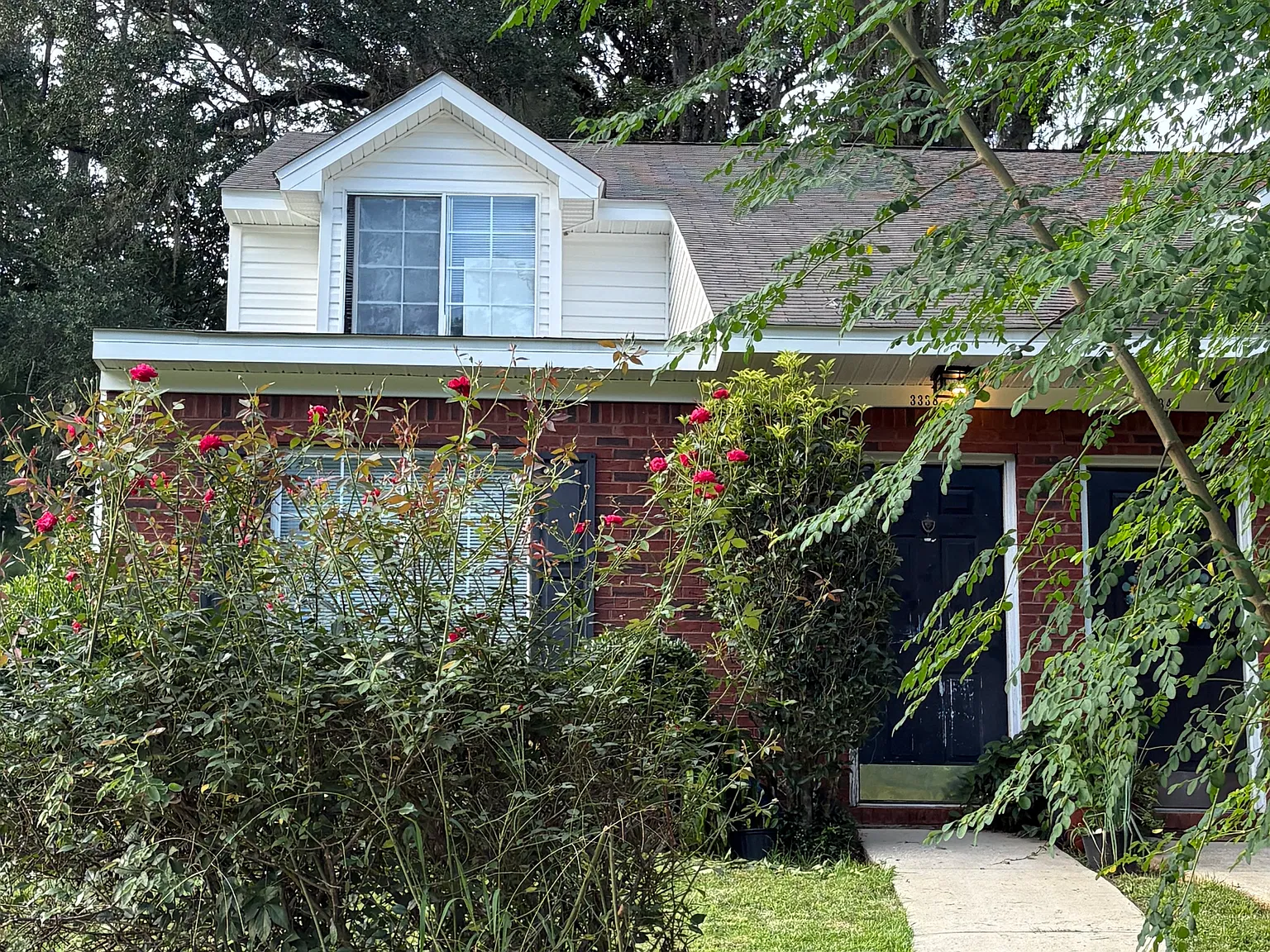 3 bed, 1233 sqft, $720 — Photo 4