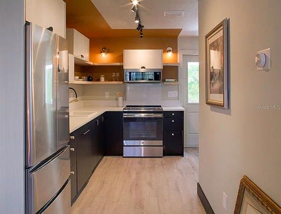 3rd image of 6990 GREVILLA AVENUE S
