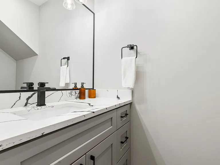 7511 Bethune Ave #B — Photo 42