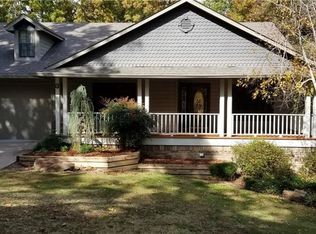 3 Baslow Cir, Bella Vista, AR 72714