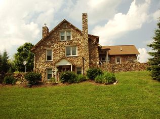196 Rock House Ln, Sparta, NC 28675