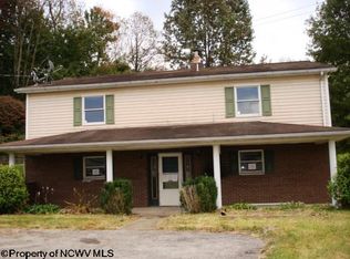 105 Fishing Camp Rd, Buckhannon, WV 26201