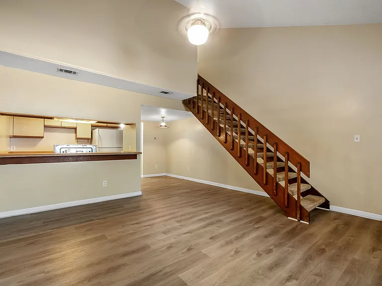 2355 Sandpiper St — Photo 6