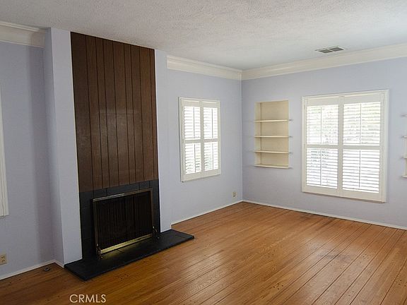 2nd image of 3344 Thorndale Rd