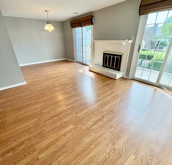 1514 Cross Keys Ct — Photo 2
