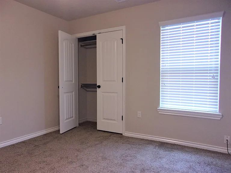 Creekside Condos/Townhomes — Photo 7