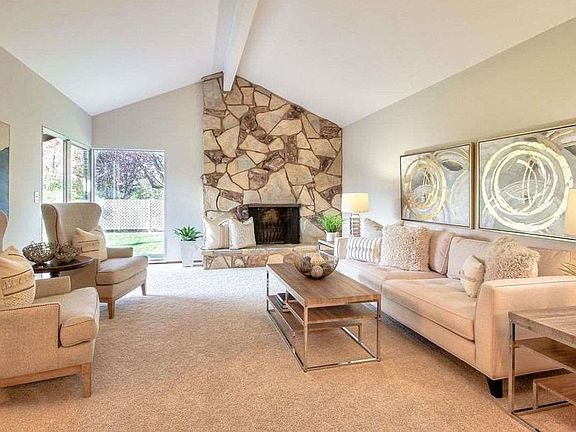 3rd image of 346 Birchwood Dr