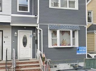10611 97th Ave, Ozone Park, NY 11416