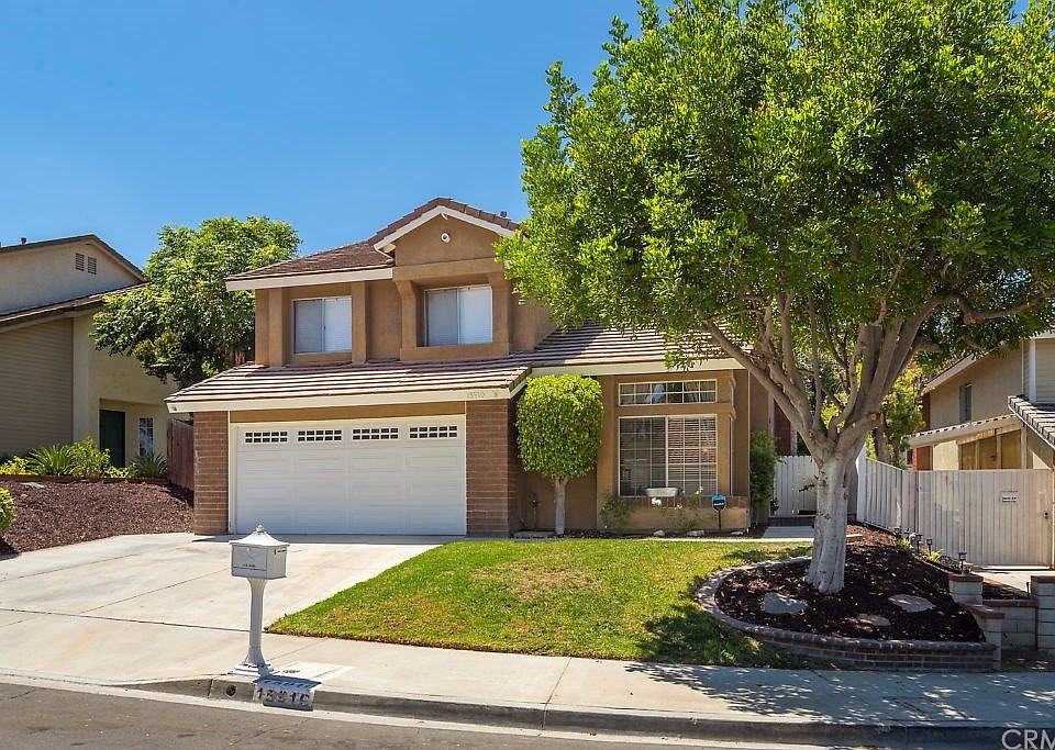 1st image of 15910 Oak Canyon Dr