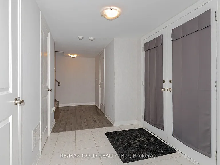 585 Colborne St #1007 — Photo 10