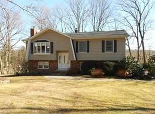 18 Mechanic St, Dover, NJ 07801