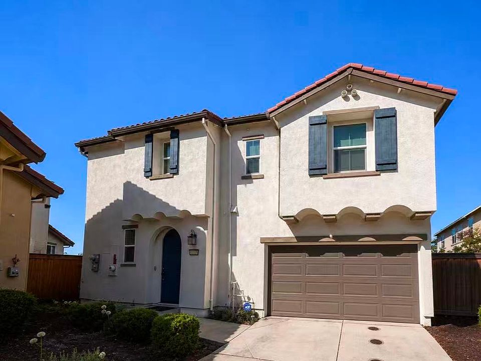 1st image of 2727 Mabry Dr