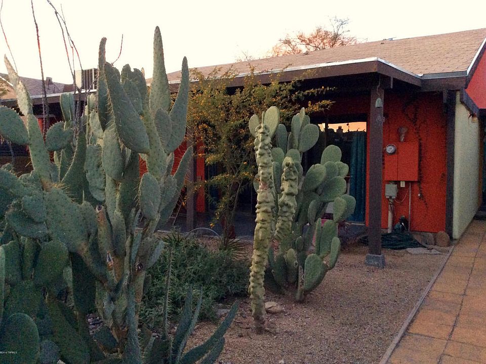 1st image of 1374 W Placita Bronce