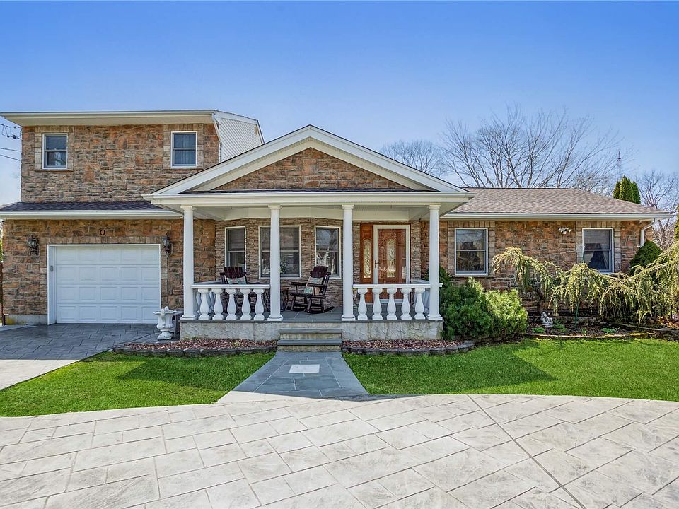 18 Tulip Avenue, Farmingville, NY 11738 Zillow