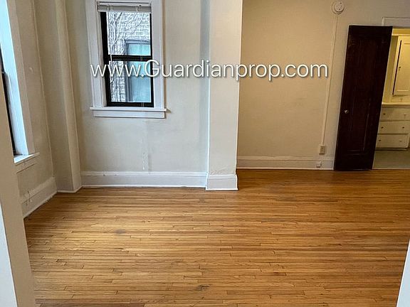 4th image of 6 E 25th St APT 307