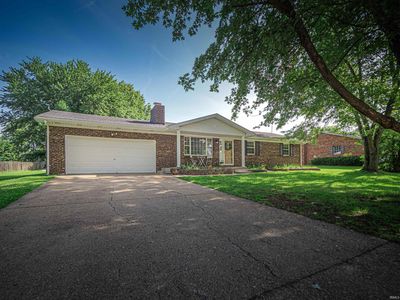 9114 Shoreline Dr, Wadesville, IN, 47638