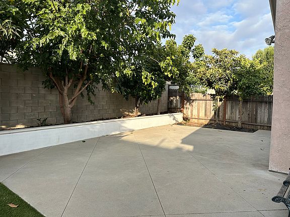 3rd image of 4621 Ranchgrove Dr