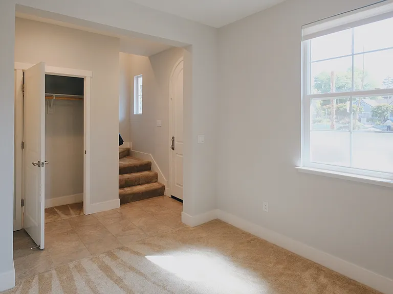783 E Evelyn Ave — Photo 10