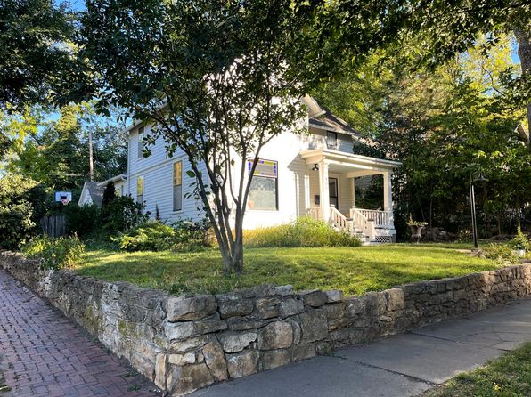 700 Illinois St